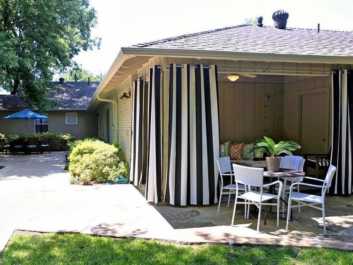 Карнизы для уличных штор 